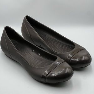 Crocs Alice Brown patent cap toe flats  Slip On Comfort Women’s Shoe Sz.7
